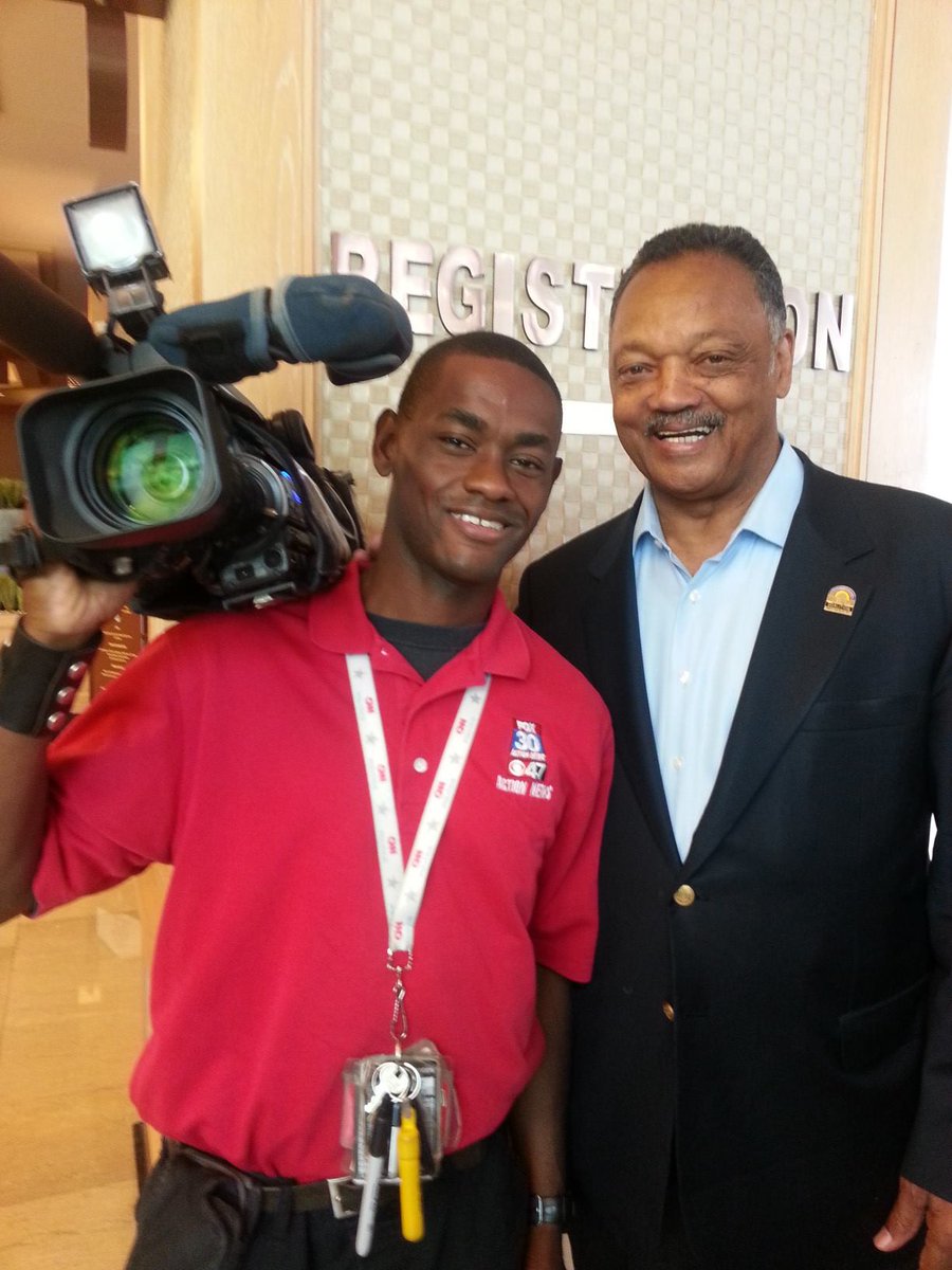 ThomasDBradley's tweet image. Waking up to the news that civil rights leader Jesse Jackson has passed. Honored to have shot an interview with this historic icon during my time at @ActionNewsJax News Jax in Jacksonville.
Prayers for his family, friends and the civil rights community. #JesseJackson #RestInPower