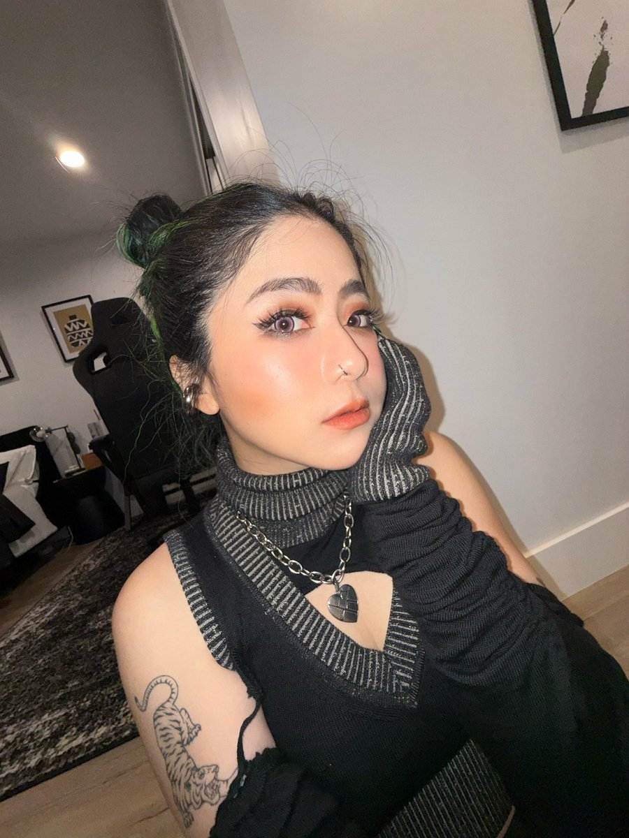 R҉A҉L҉I҉E҉N҉I҉N҉J҉A҉ tweet media