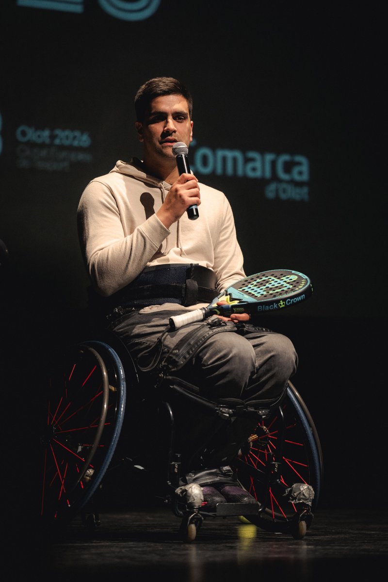 La Comarca d'Olot tweet media