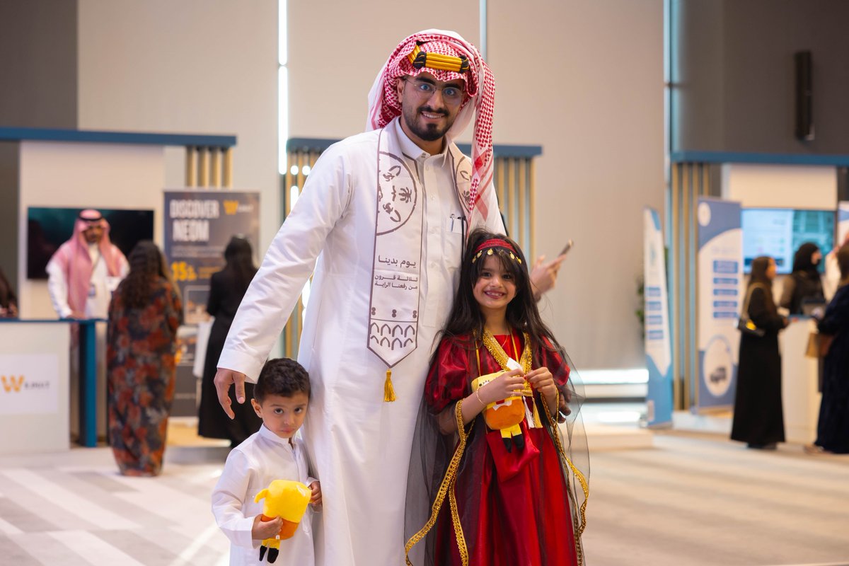 المسؤولية الاجتماعية في نيوم tweet media