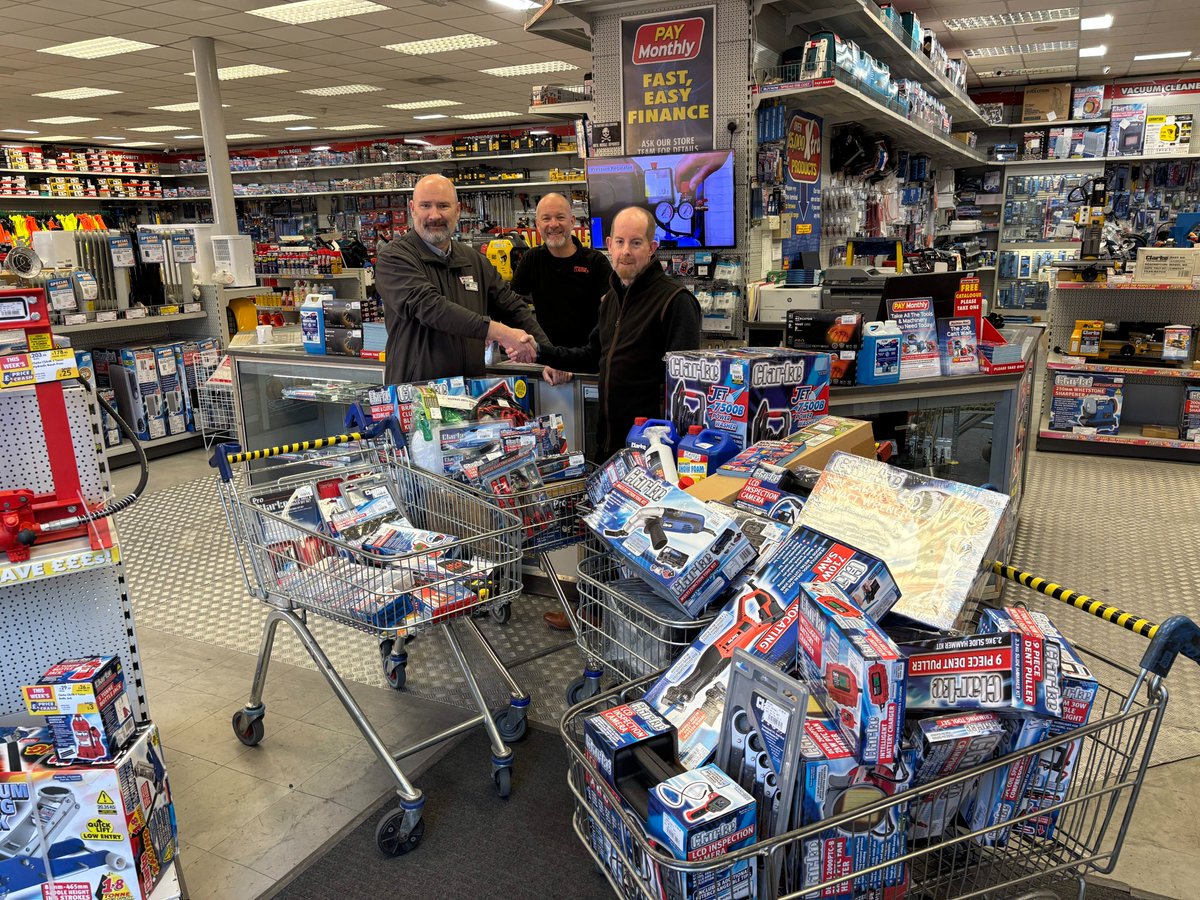 Machine Mart tweet media