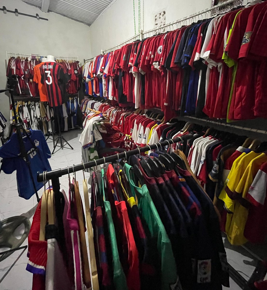 ONSIDEKITS tweet media