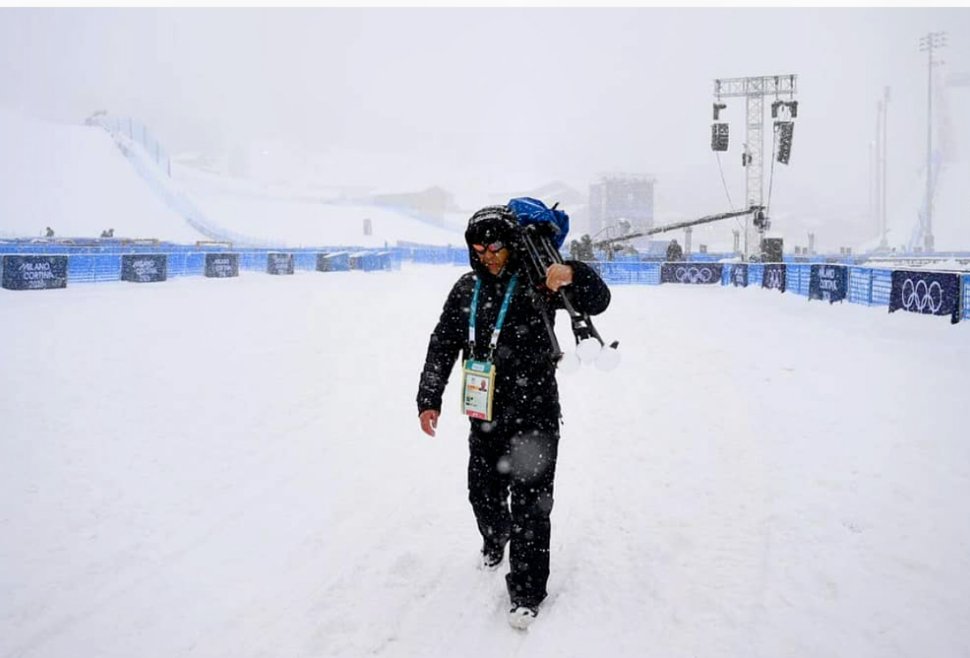 Winter Olympics 2026 Snowboarding: Women's slopestyle final postponed due to heavy snow.