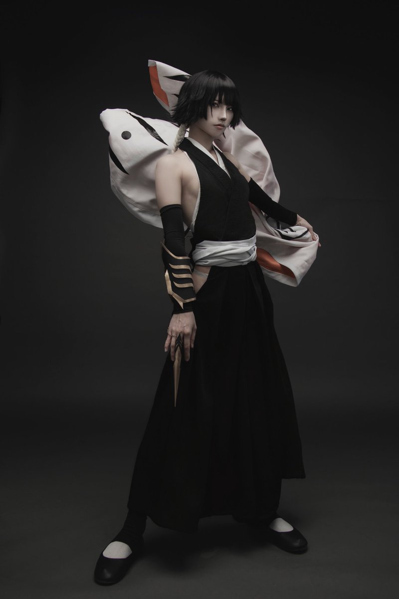 _tsumi_ki's tweet photo. 【Cosplay】BLEACH
 
私の道を妨げれば、
                          貴様とて敵だ
 
砕蜂 : ｻﾔｶ (@ht10__hs74)
Photo : TAPi https://t.co/cYjCh22Xzu
