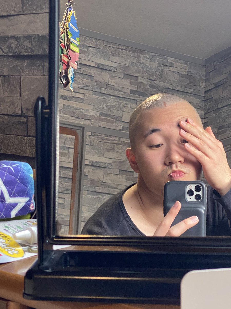 しゅーと tweet media