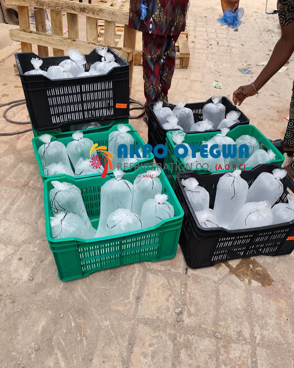 Aorc_HVAC's tweet image. Ice block making machine.
#Iceblockmakingmachine #IceBlock #IceBlockMachine #SolarIceBlockMachine #SolarPower #ColdRoom