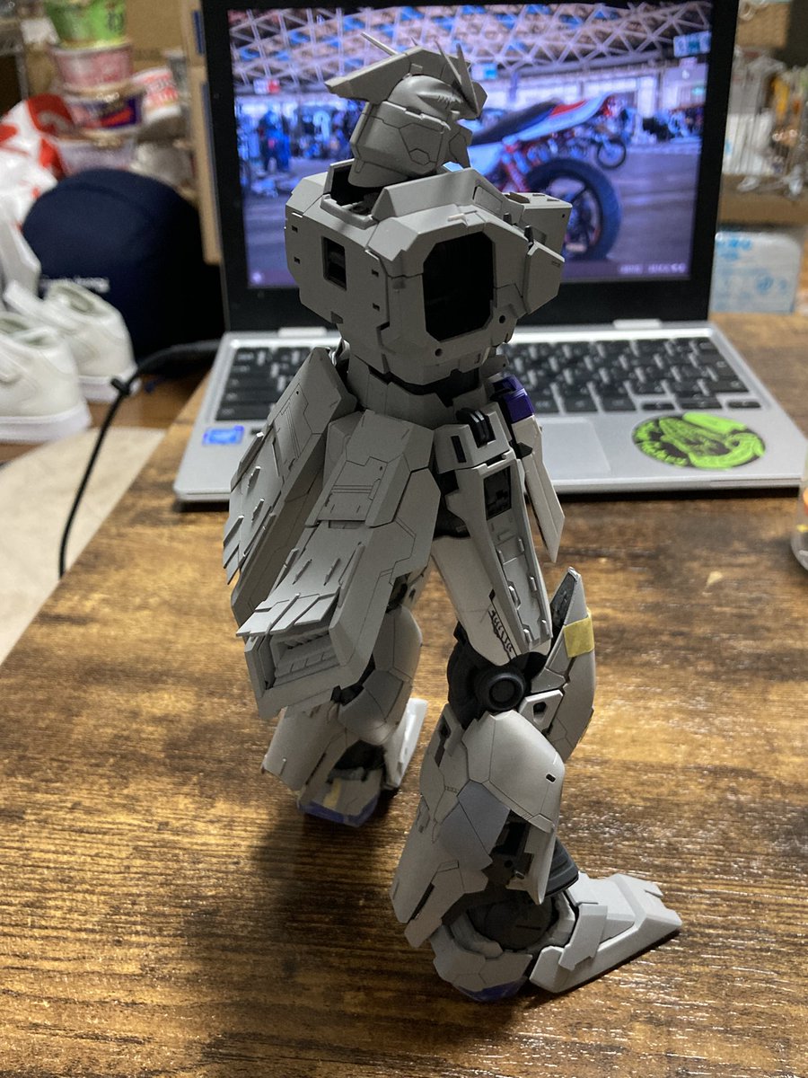 ハサウェイ観てきてガンプラを作りたくなった。 6年程熟成していたMGの