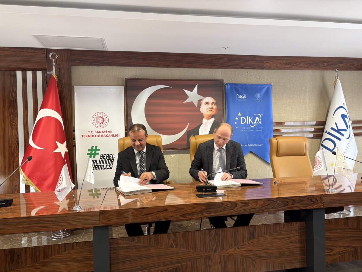 Kaymakamımız Sayın Yunus Emre BAYRAKLI’nın himayelerinde hayata geçirmeyi planladığımız; T.C. Sanayi ve Teknoloji Bakanlığı Dicle Kalkınma Ajansı (DİKA) Genel Sekreterliğine 2025 Yılı Teknik Destek Programı Kapsamında başvurduğumuz “ZEYTİN DİYARI’NIN GENÇ YAZARLARI İÇİN TEMEL