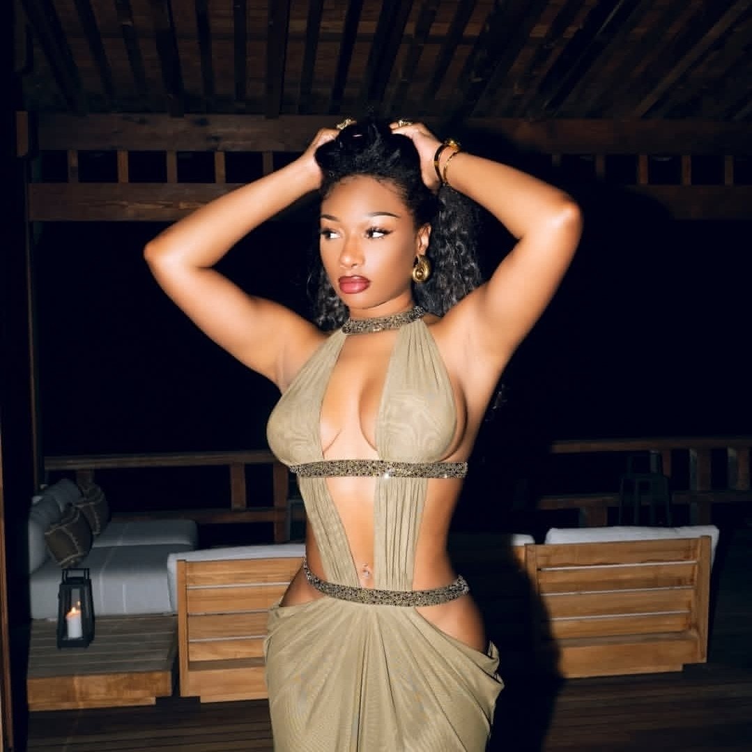 sanriohottiee's tweet image. this face 😍😍😍