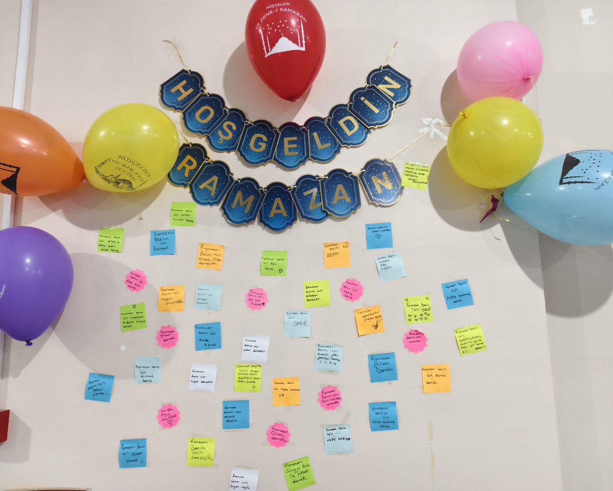 📍 Bayat Yurdu

Bayat Yurdu’nda Ramazan’ın manevi iklimini hep birlikte karşılıyoruz 🌙✨

“Hoş Geldin Ramazan” köşemiz; öğrencilerimizin iyi dilekleri, duaları ve renkli notlarıyla anlam kazandı. Birlik ve paylaşma ruhunu yansıtan bu güzel ortamda Ramazan’ın huzurunu hep