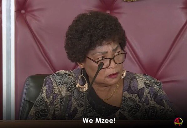 Kuishi pipeline siku kama hizi ndo unajuanga mbona poverty should not be tolerated at all cost.

Njia zote ni matope , kila varander na balcony ama underpass wakisii wamejaza ma wheelbarrow wanauza miwa na mahindi.

Mvua ikiisha bado nguo zimesanya maji na zinakauka after 2