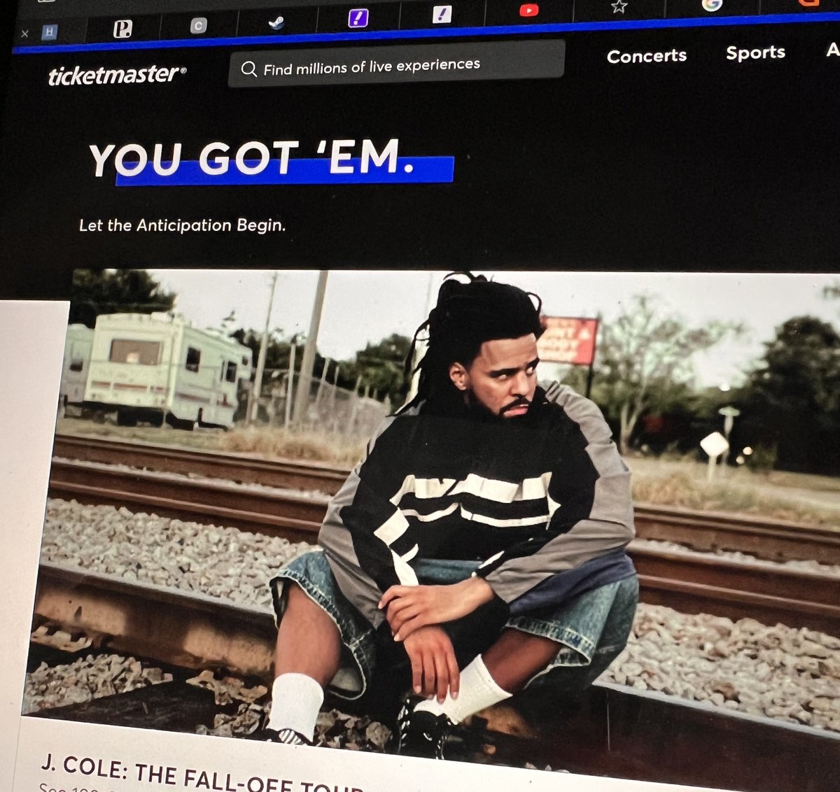 The Ville Is Yourz tweet media