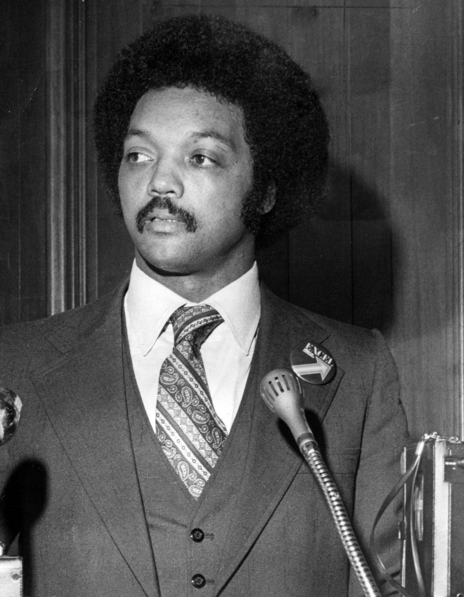 NewYorker's tweet photo. Jesse Jackson died on Tuesday, at 84. In a 1992 Profile of the civil-rights activist, Marshall Frady chronicled Jackson’s extraordinary political rise. 
https://t.co/xV1n9sKsH0
#NewYorkerArchive https://t.co/H3Wk9cEbgD
