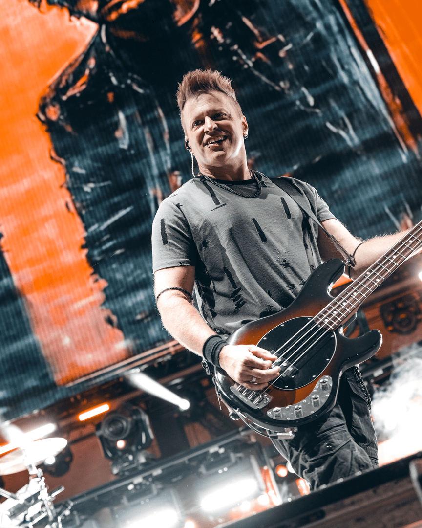 threedaysgrace's tweet photo. Happy Birthday, Brad!! ️🤘😜

📷 @SPMediaAZ https://t.co/i52LAah7zF