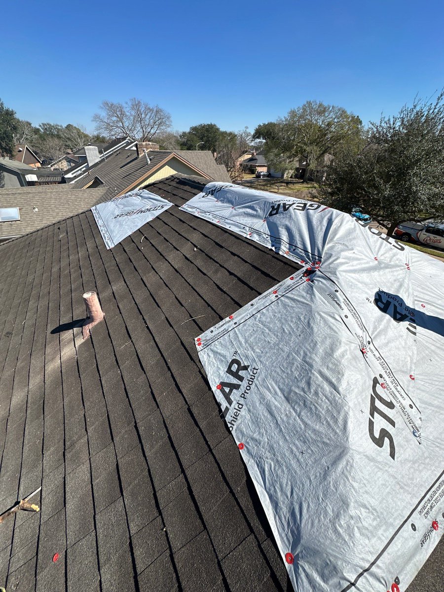reignroofing's tweet photo. Roof Repairs in Sugar Land and Richmond TX!   Check out these recent storm damage photos.  That's a fence post stuck in a roof!  

https://t.co/0EUtHVT5Pa https://t.co/tx2gYCb5DX