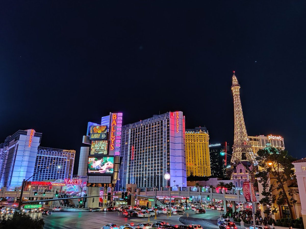 PlopPlouf tweet media