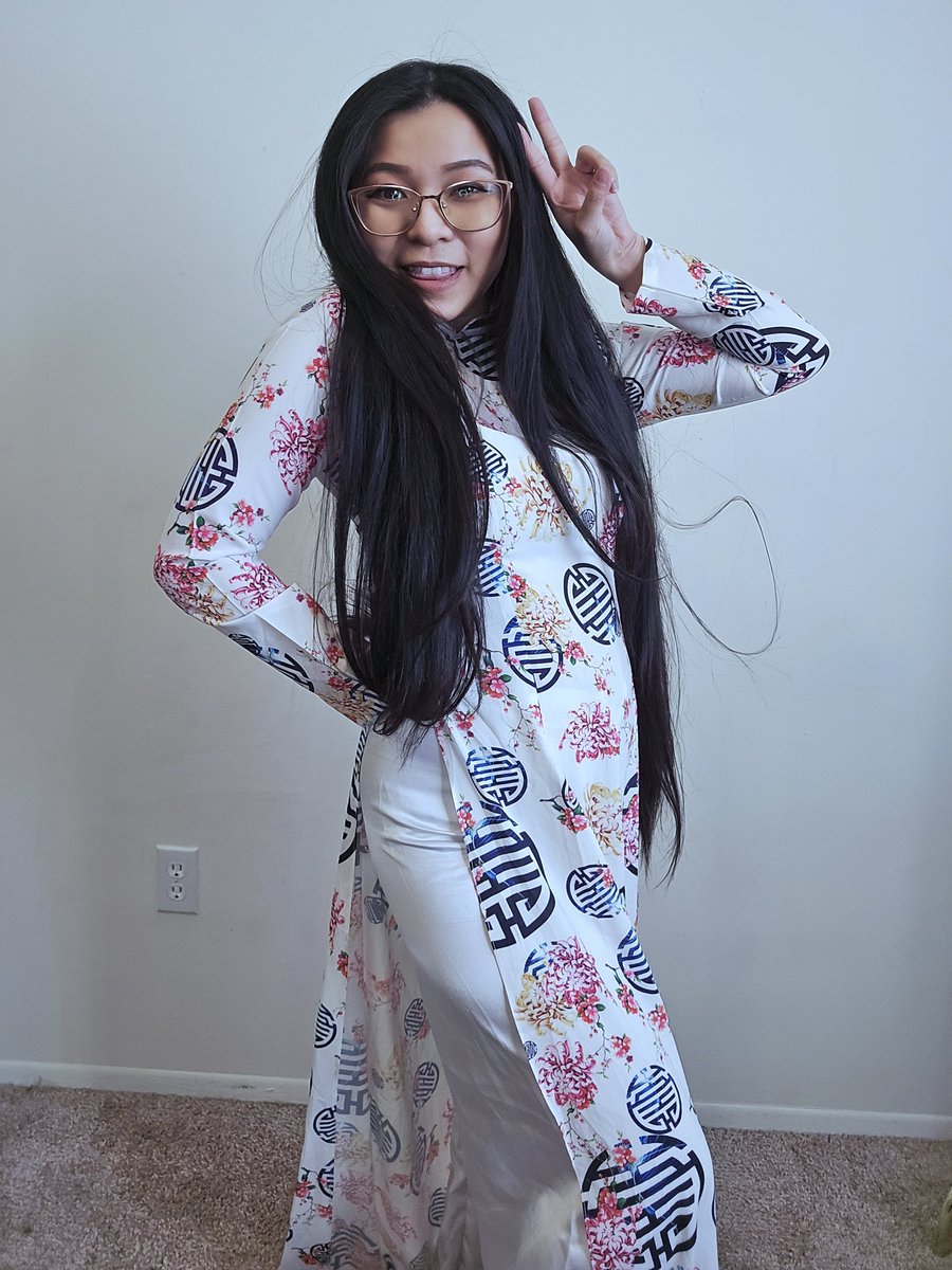 Kelly-Anne tweet media