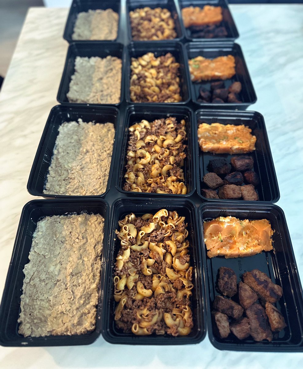 Tyrannosaurus Tiny tweet media