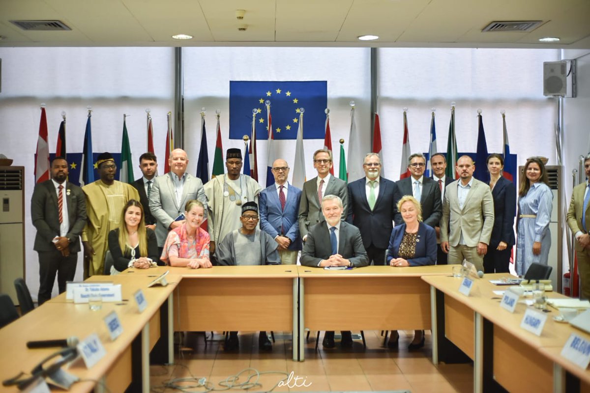 The EU Ambassador <a href="/GautierMignot2/">Gautier Mignot</a> &amp; the Ambassadors of the EU Member States, in Abuja today, had a fruitful meeting with Bauchi State Gov., <a href="/SenBalaMohammed/">Senator Bala A. Mohammed</a> to discuss possible areas of collaboration.  Bauchi, Nigeria's 5th largest state, recently celebrate it's 50th anniversary.