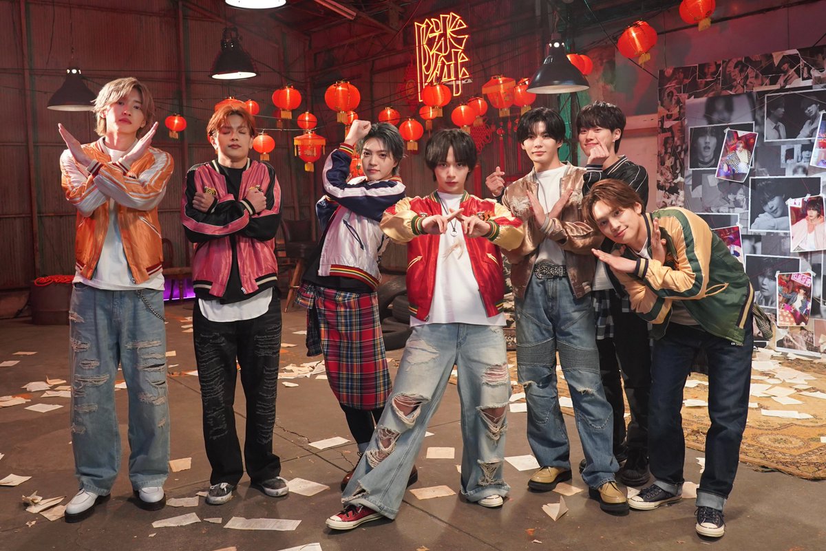 📢#タワ渋のお知らせ #なにわ男子_HARDWORK ＼本日発売日！／ #なにわ