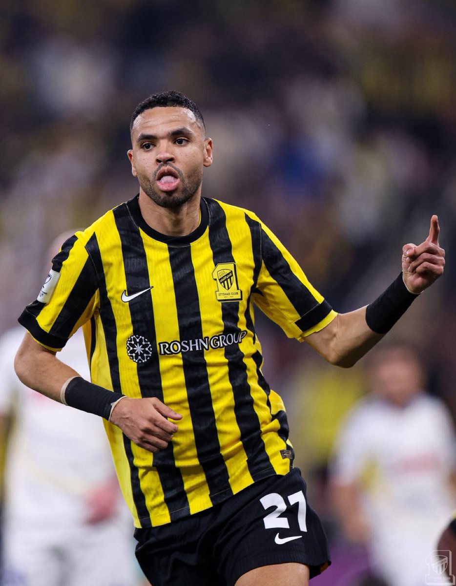 🚨 — يوسف النصيري مع الاتحاد :

⚽ هدف أمام السد 

⚽ هدف أمام الفيحاء

⚽🅰️ هدف + اسيست أمام الغرافة

😱😱😱😱😱😱💛💛💛💛💛💛