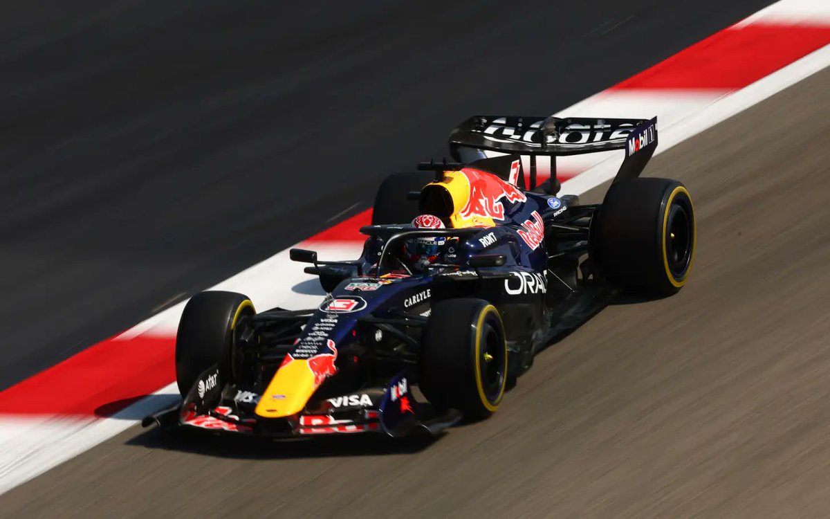 Laura 🦋 tweet media