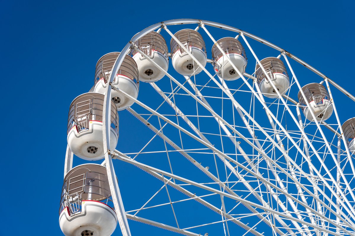 ClactonPier's tweet photo. A sunny start to half term on the pier and we can't wait for more HALF PRICE fun! 

Join us for 50% wristbands and rides all throughout half term (until 22nd Feb) 📷

https://t.co/f0q0lmVsL6 https://t.co/i1nElqy5lM