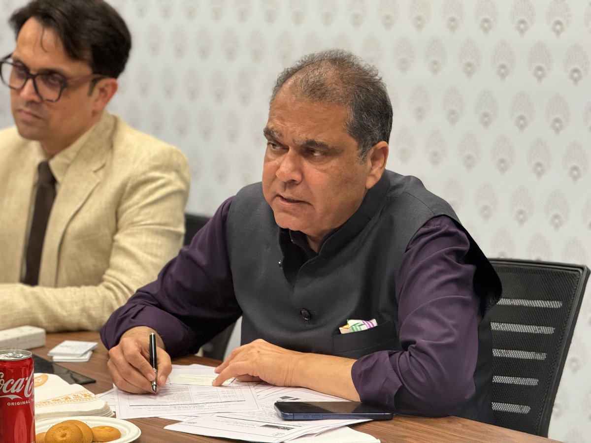 Sanjeev Arora tweet media