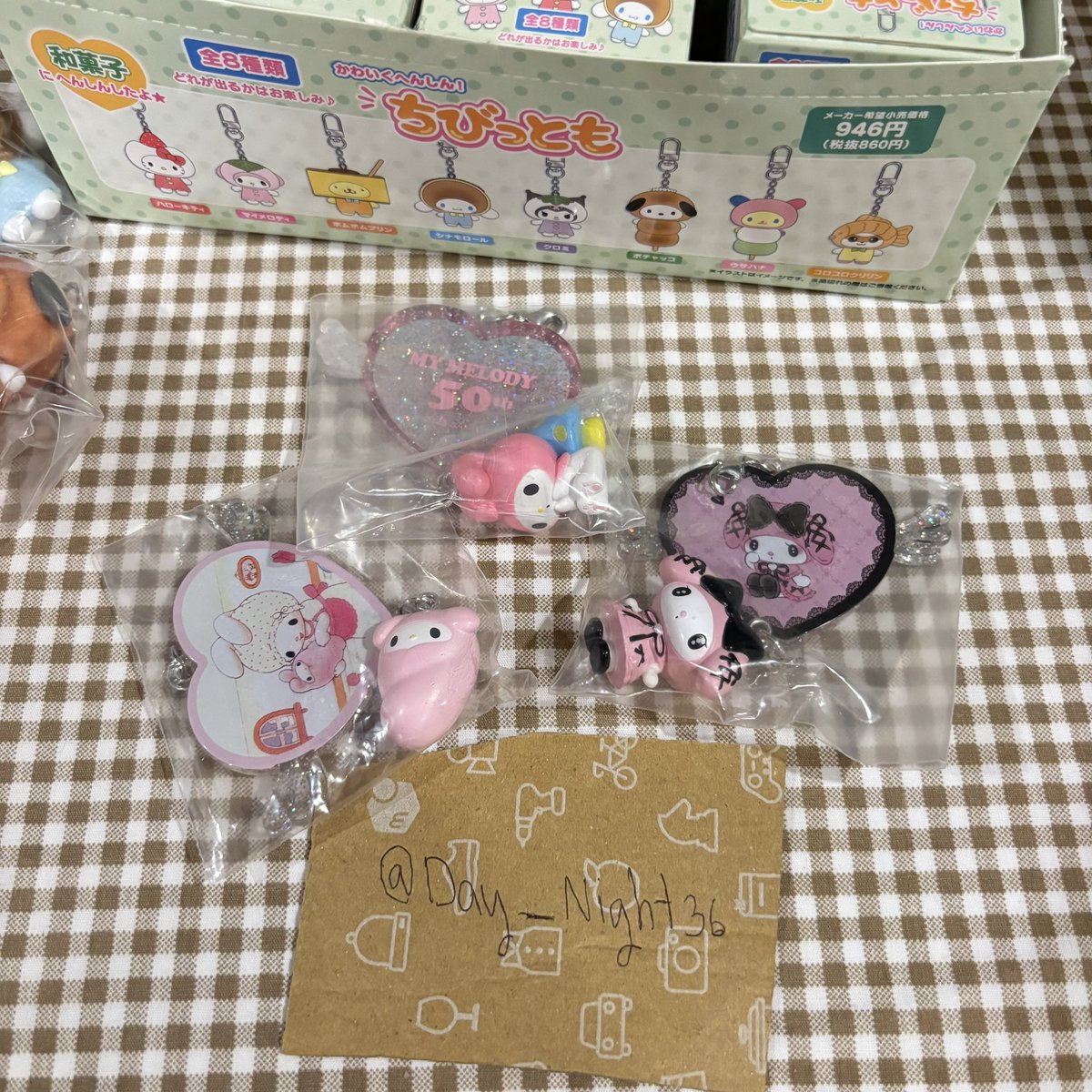 🇹🇭พร้อมส่ง มีกล่อง 

🎀ตัวละ190฿ 
📮ค่าส่งเหมาๆ40฿ 
🔥รับ3ตัว ส่งฟรี!!!🔥