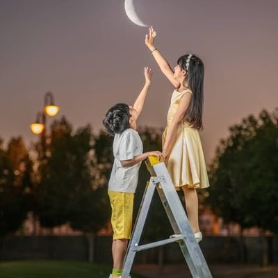 أهلاً رمضان ،

     مباركٌ عليكم شهر الخير والإحسان . .

 #رمضان_كريم
#شهر_رمضان_المبارك