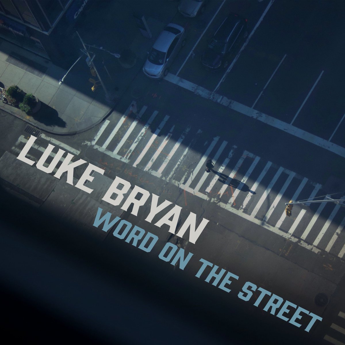 Get ready y'all, my new song Word On The Street is out this Friday. Pre-save with the link below. 

lukebryan.lnk.to/WordOnTheStreet