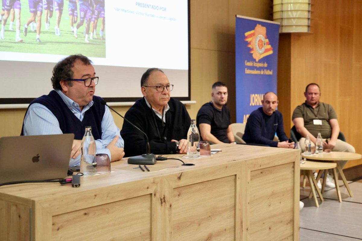 Real Federación Aragonesa Fútbol tweet media