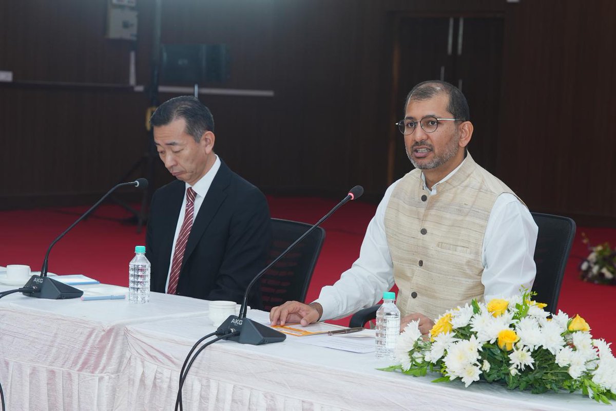 ProtectorGenGOI's tweet photo. The India-Japan session focused on skill alignment,  particularly in healthcare, transportation and other priority sectors. Emphasis was placed on Japanese language proficiency and technical standards. Leading employers and HR firms joined the session
#paathuponga https://t.co/guweDJgPcq