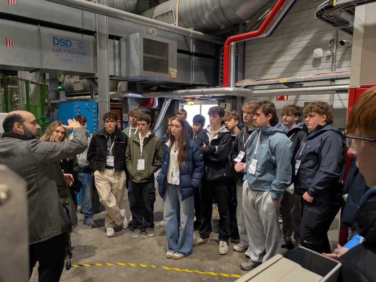 David Curry tweet media