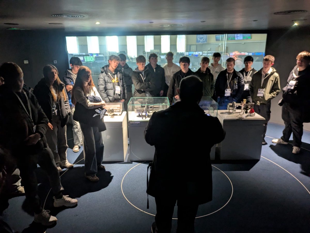 David Curry tweet media