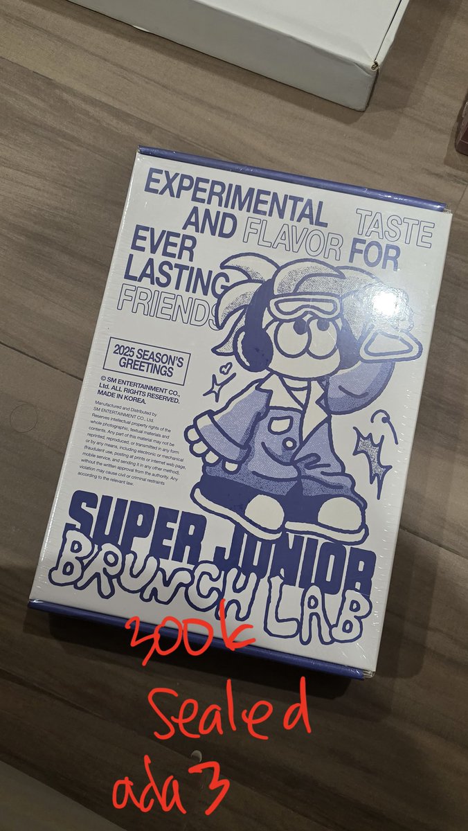 Zipoyyy's tweet photo. WTS Season Greating Super JunioR DnE https://t.co/Fp7dy50rzs
