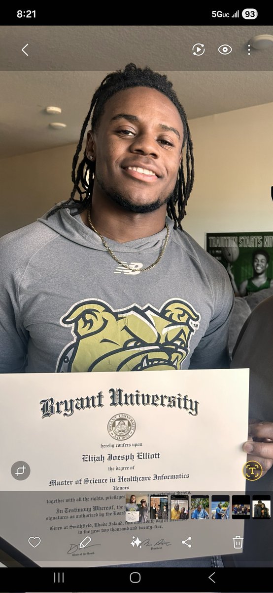 Phinazee Elliott tweet media