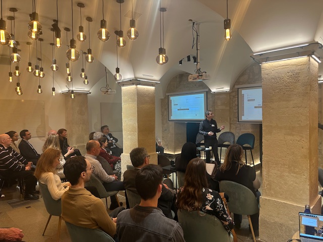 AfterData tweet media