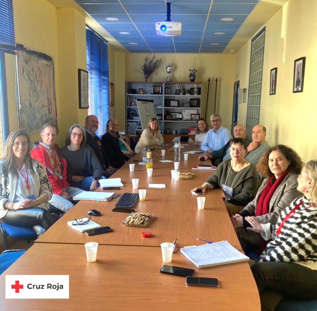 Seguimos construyendo empleo con el apoyo del voluntariado. 

Desde el Plan de Empleo de Cruz Roja en Cantabria buscamos personas que colaboren en actividades de orientación laboral, formación, talleres o apoyo administrativo.

¿Te animas? 

Escríbenos: cantabria@cruzroja.es