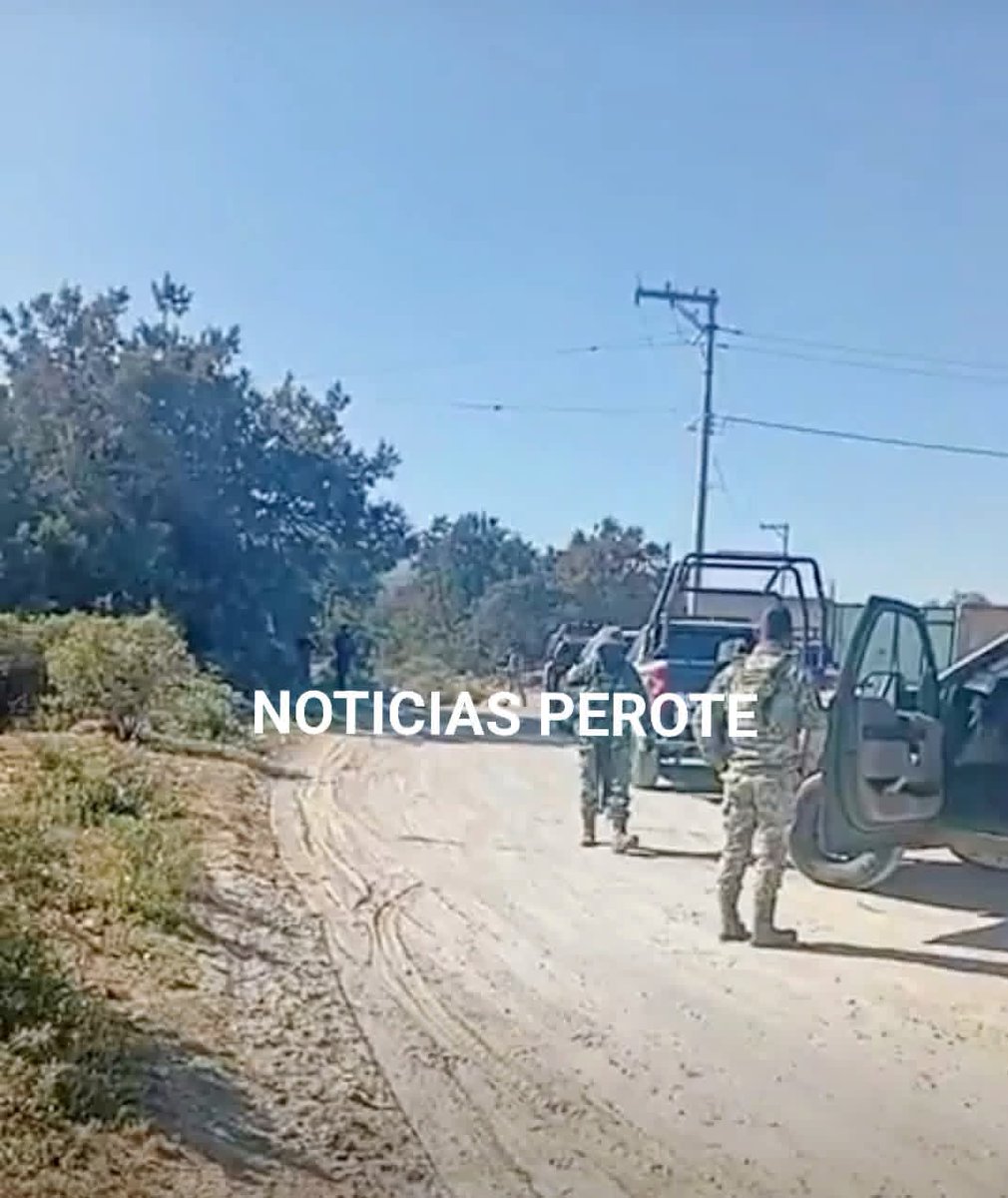 NoticiasPerote's tweet photo. #ULTIMAHORA 
Persona ejecutada en la localidad de #SierraDeAgua en el municipio de #Perote. https://t.co/iEzQMdYt8D