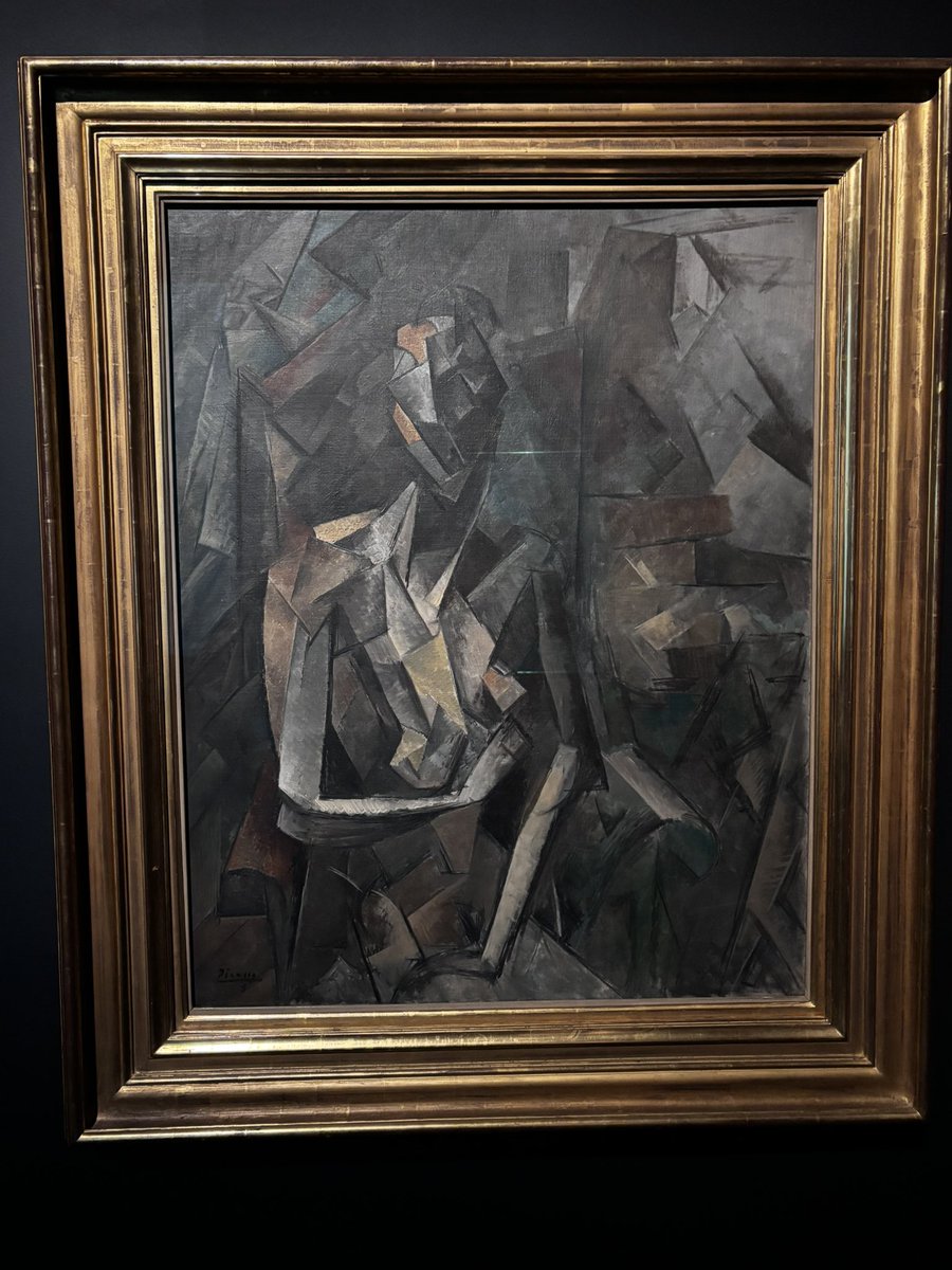 Scanlon_Leslie's tweet image. 2/2 #TheatrePicasso was also terrific.