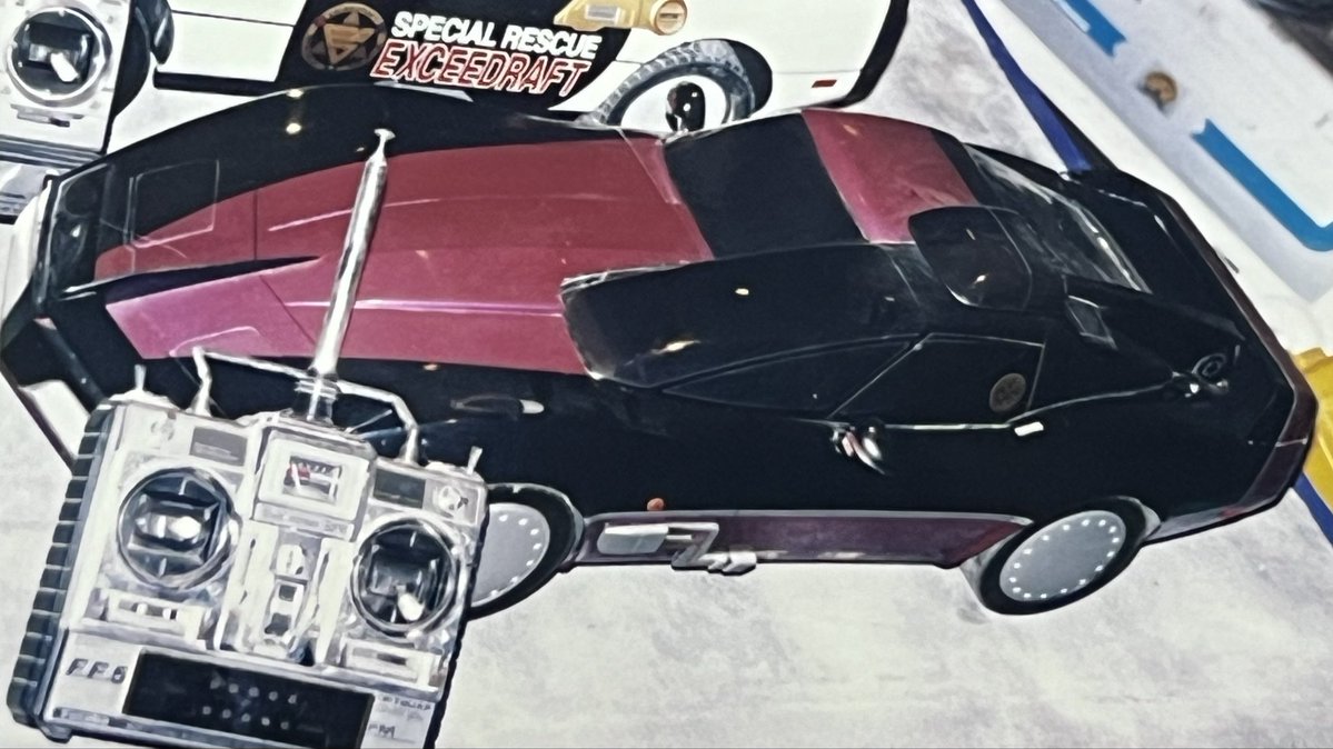 yudepurumyu's tweet image. 【ライドロン】
【ダークジェイカー】
【レゾン】
【バリアス7】
撮影所イベントでの展示
ラジコン操作で自走するミニチュア

＃仮面ライダーBLACKRX
＃ライドロン
＃特捜ロボジャンパーソン
＃ダークジェイカー
#機動刑事ジバン
＃レゾン
＃特捜エクシードラフト
＃バリアス7