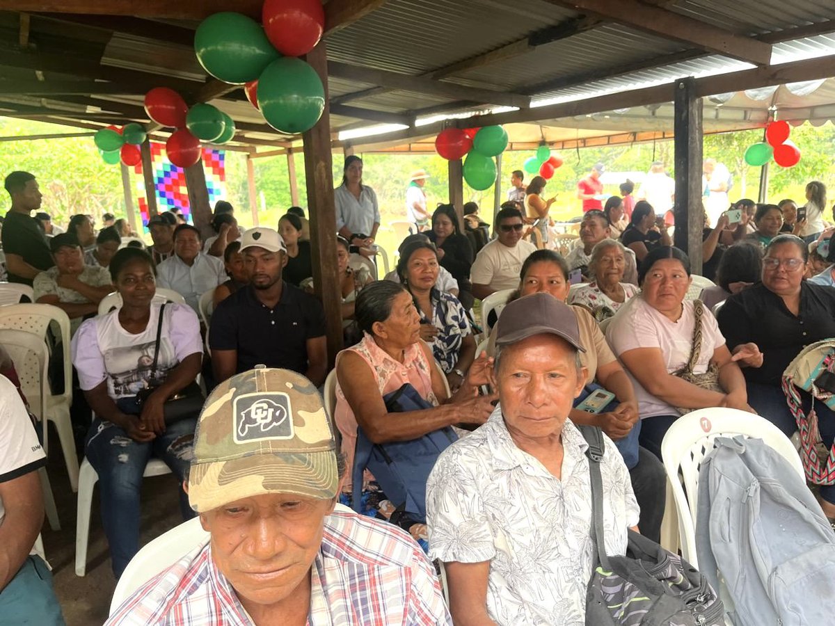 En #SanJoséDelGuaviare, en territorio NASA, acompañamos a comunidades étnicas, campesinas y afrodescendientes víctimas del conflicto, durante el encuentro #TejiendoLaRestitución, liderado por <a href="/URestitucion/">Unidad de Restitución de Tierras</a>. Este espacio de concertación es clave para el avance de la Reforma Rural.