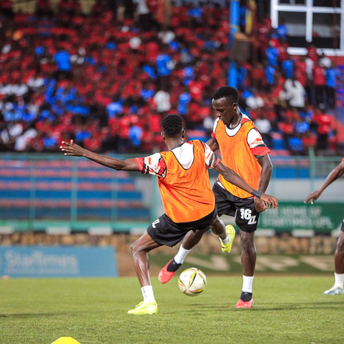 VipersSC's tweet photo. Ready to give everything. 💪🏿
Let’s make it count. ✊🏿
#VIPBUL || #VenomsUpdates || #OneTeamOneDream || https://t.co/iCwUAgMTWr