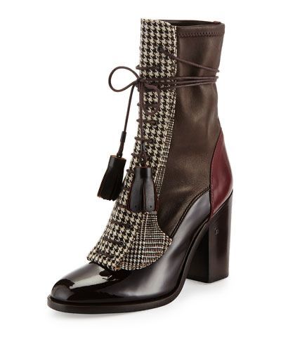 pamvonhadder's tweet photo. in desperate need of retro brown boots 🤎🤎🤎 https://t.co/8cwAzxJm9r