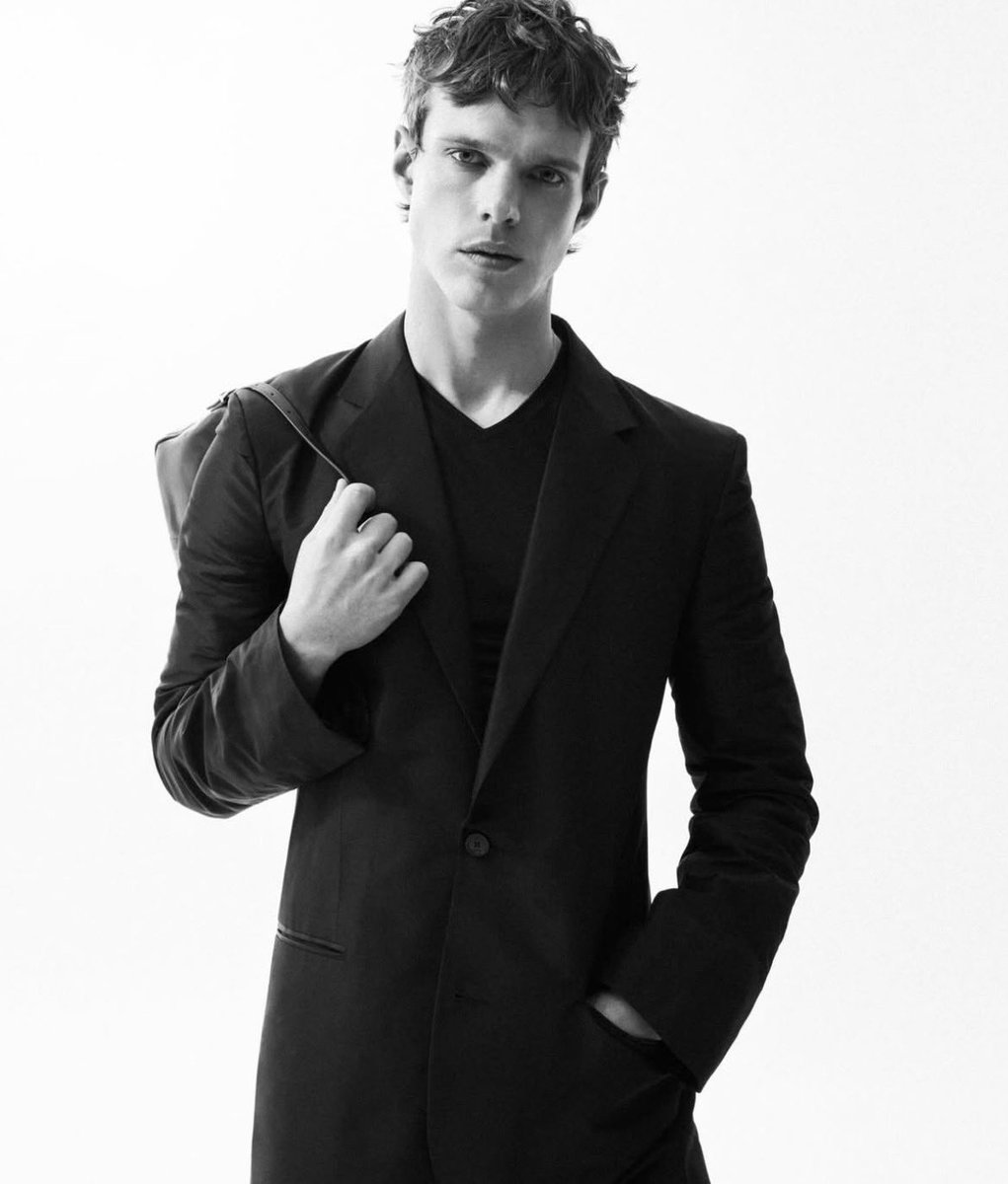 Finn Bennett photographed by Kosmas Pavlos for Man About Town