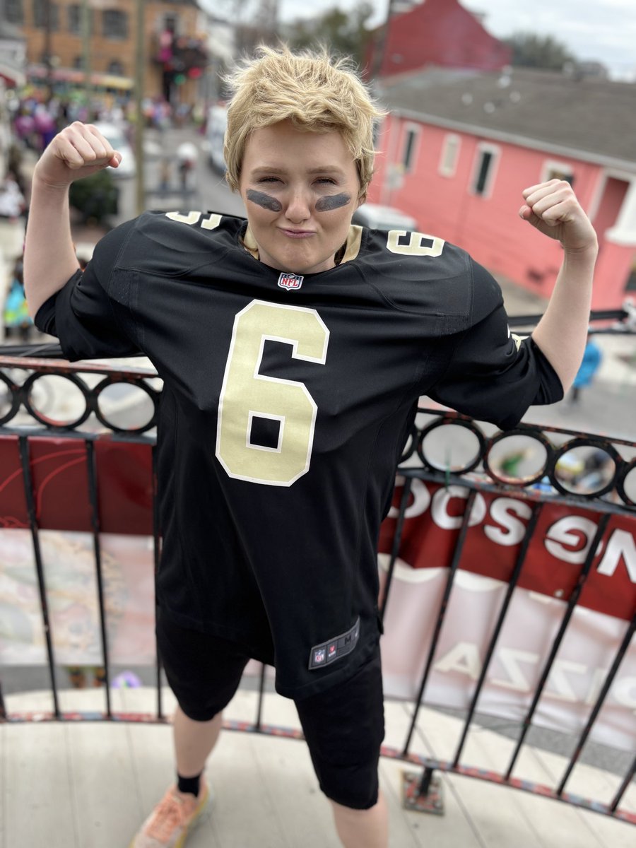 Lily Cummings tweet media