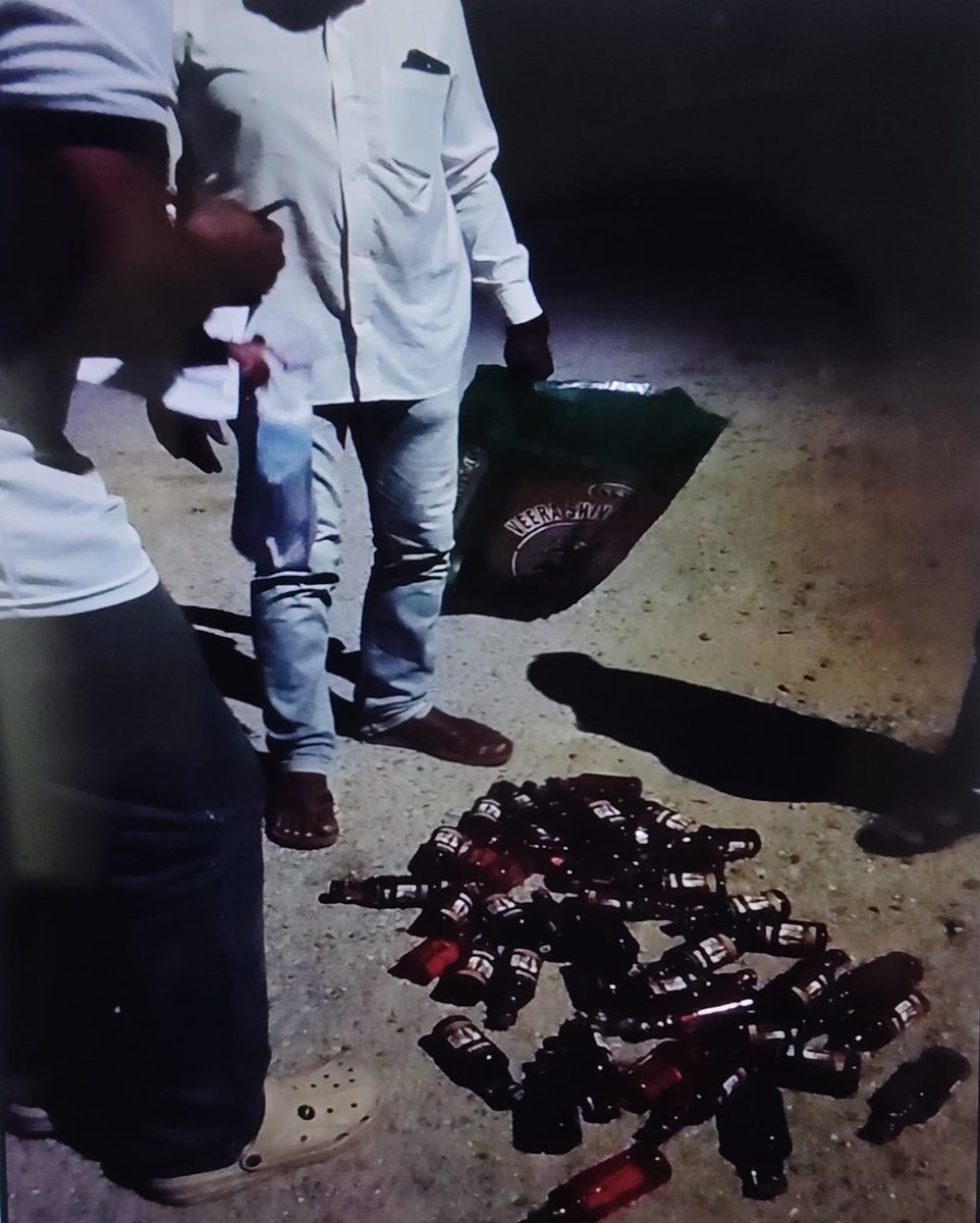 SP_SouthAndaman's tweet photo. On 17.02.26, a team led by ASI (SG) Victor Dung Dung of PS Hutbay seized 46 bottles of illegal IMFL (8.28 L) during a raid at Hathidera, Hutbay. Accused booked under Excise Reg.
SouthAndamanPolice reiterates zero tolerance against illegal liquor.
#IllegalLiquor #ExciseAction https://t.co/GE9hJc68N3