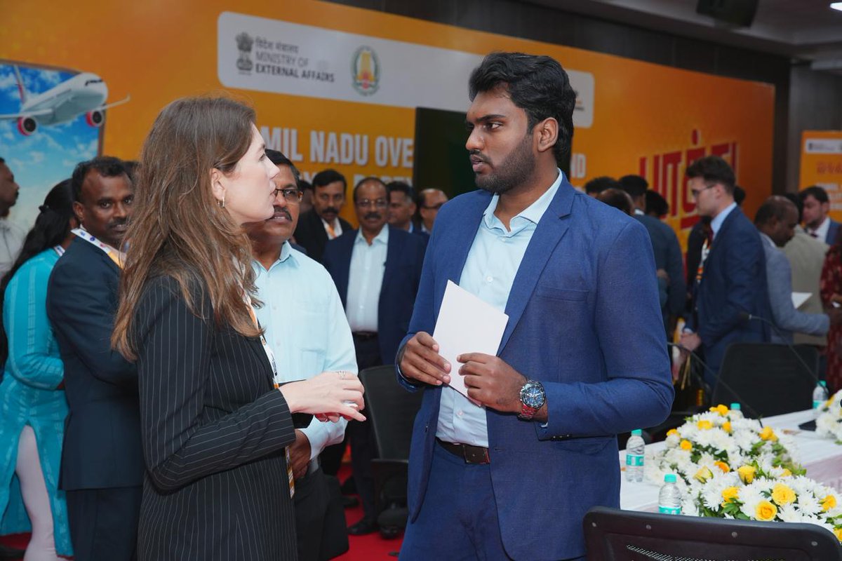 ProtectorGenGOI's tweet photo. India-Russia session highlighted emerging labour demand in Russia, given the mobility environment remains nascent. Participation of Russian HR firms helped deepen understanding of the recruitment ecosystem. Strengthening institutional engagement remains a priority.
#paathuponga https://t.co/oomdTQfJ1k