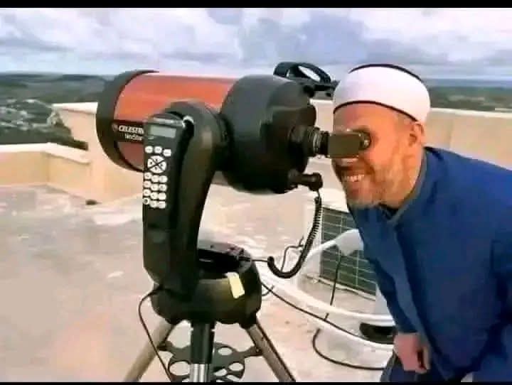 من ضحكته شكله رمضان كان أمس